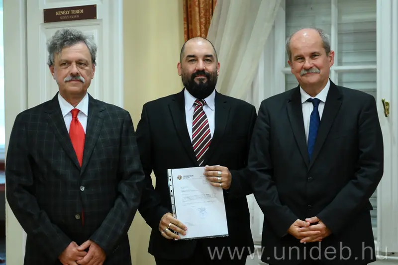 Dr. M&oacute;ty&aacute;n J&aacute;nos - Egyeteni docensi kinevez&eacute;s